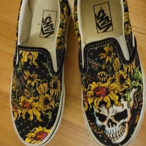Sunflower skull vans